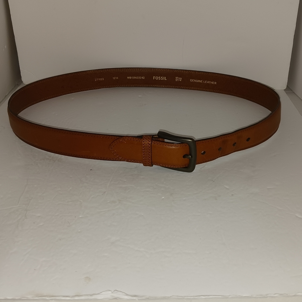 Fossil Men’s Leather Belt Brown, Size 42, EUC